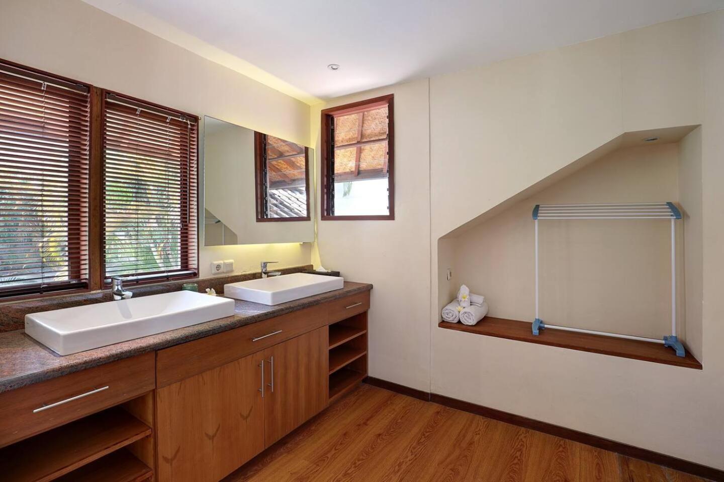 Super Value 4 Bedroom, Walk To Bintang Supermarket Seminyak Zewnętrze zdjęcie